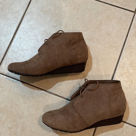 MIA Women's Amore Sarah Ankle Bootie Size 9.5 New With Defect - Picture 2 of 6